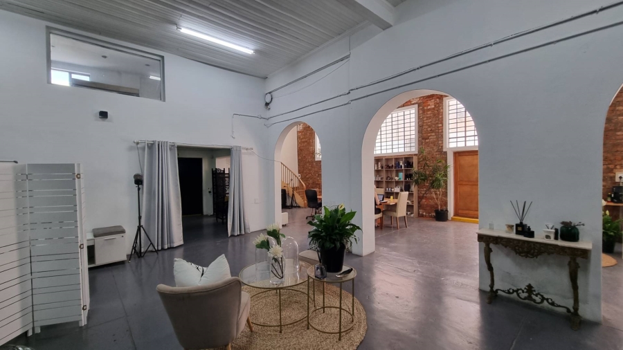 To Let Commercial Property for Rent in Woodstock Western Cape